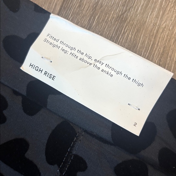 Ann Taylor Velvet Heart High Rise Wide Leg Cropped Pants - Picture 9 of 13